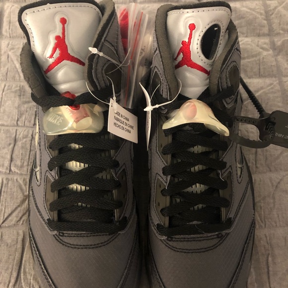 Jordan 5 Retro - Off-White - Picture 5 of 8